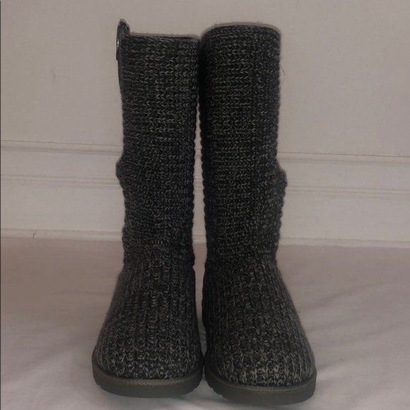 New Women's SO Gray Sweater Boots - Picture 3 of 14